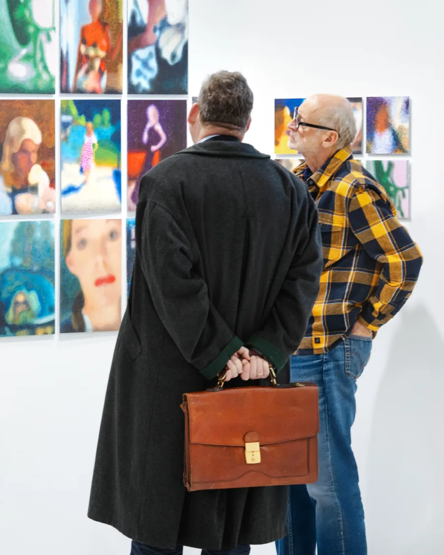 Treffen Sie die Künstler:innen hinter den Werken
